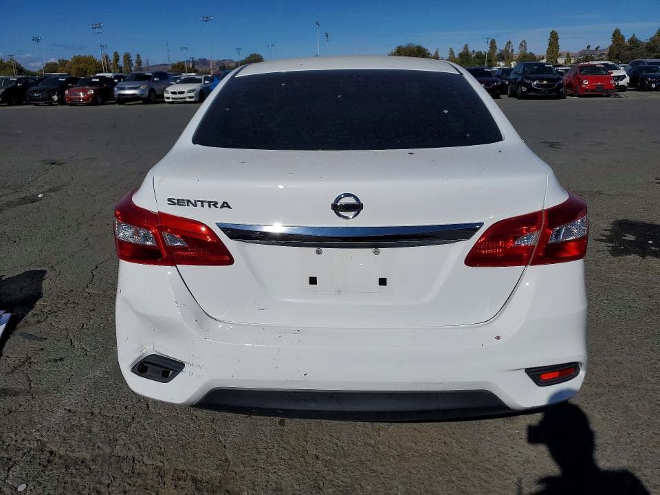 2018 NISSAN SENTRA S 6