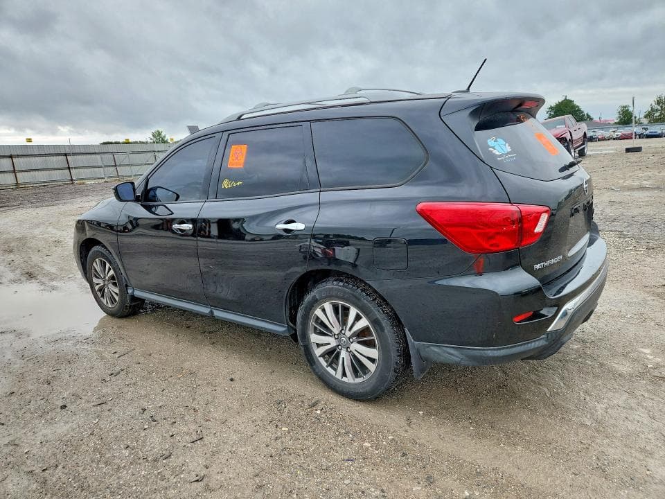 2018 NISSAN PATHFINDER S 2