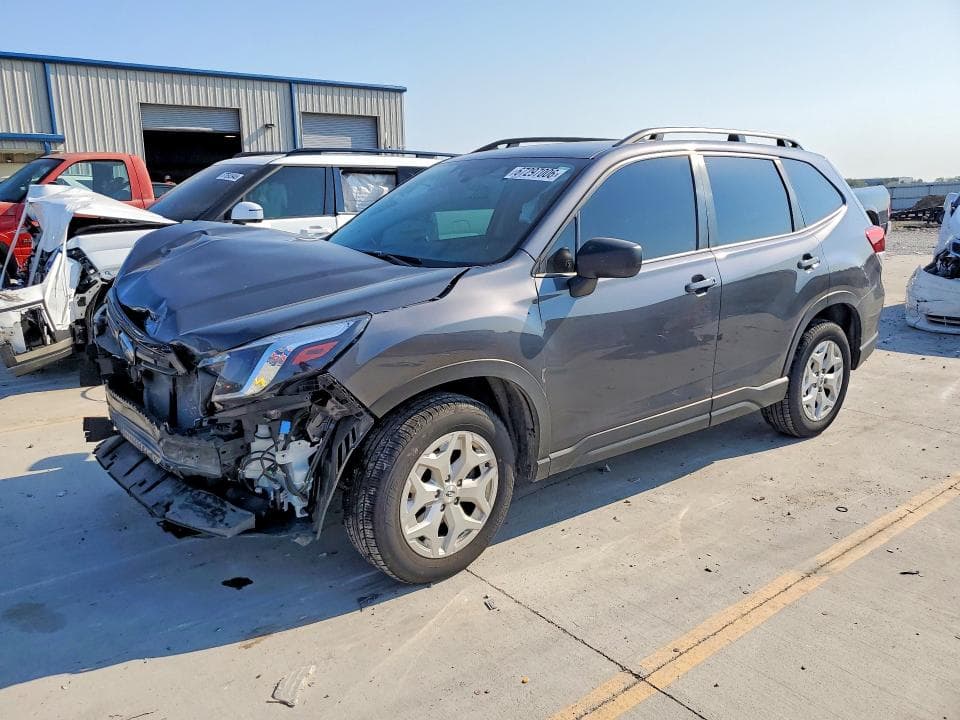 2023 SUBARU FORESTER - 1