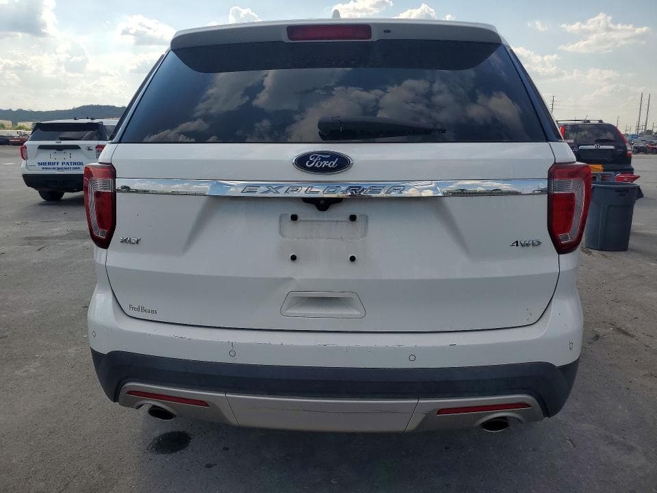 2017 FORD EXPLORER XLT 6