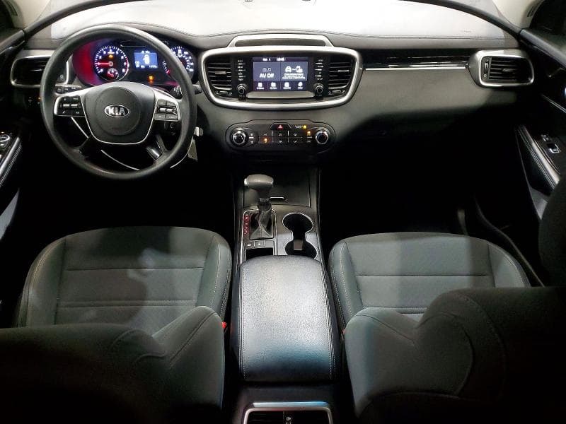 2020 KIA SORENTO LX 8