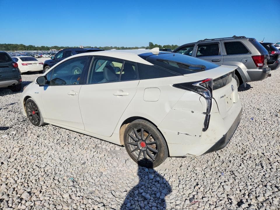 2017 TOYOTA PRIUS THREE 2