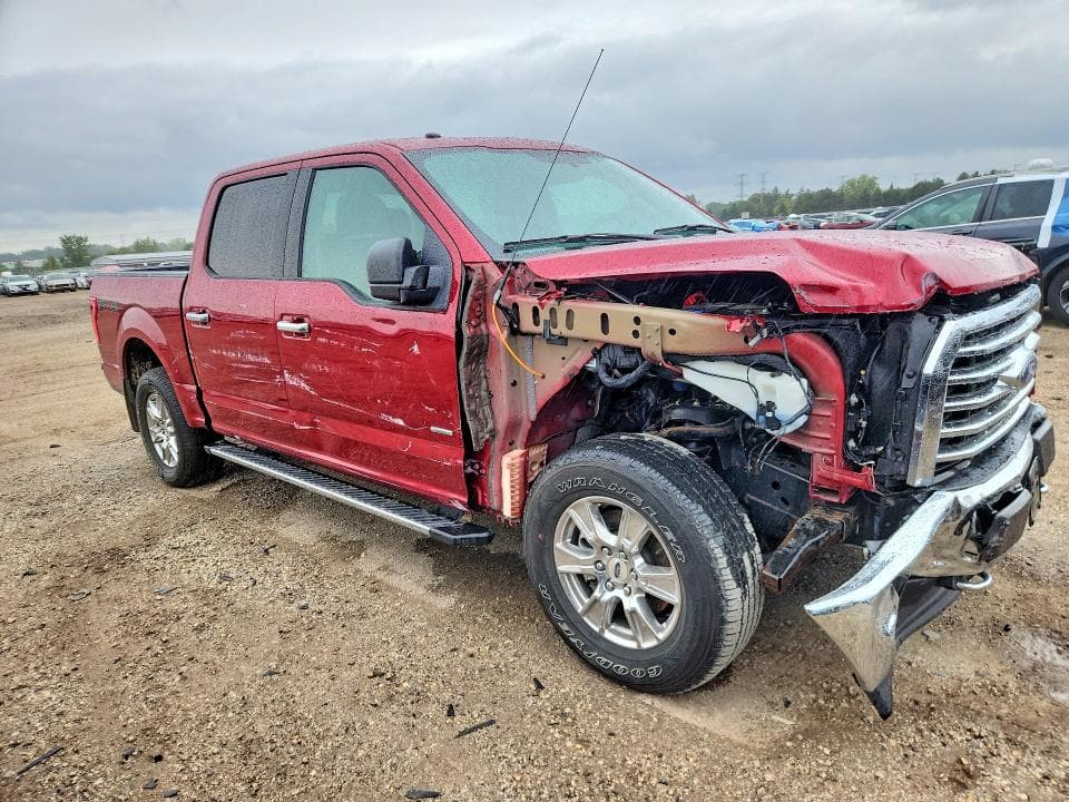 2017 FORD F150 SUPERCREW 4