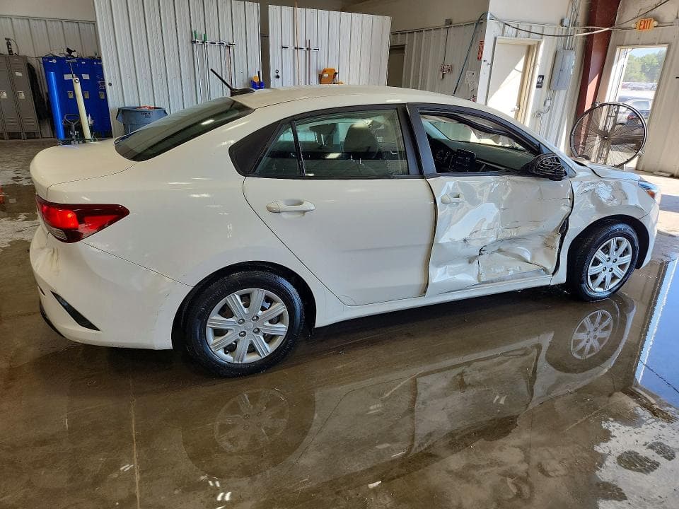 2022 KIA RIO S 3