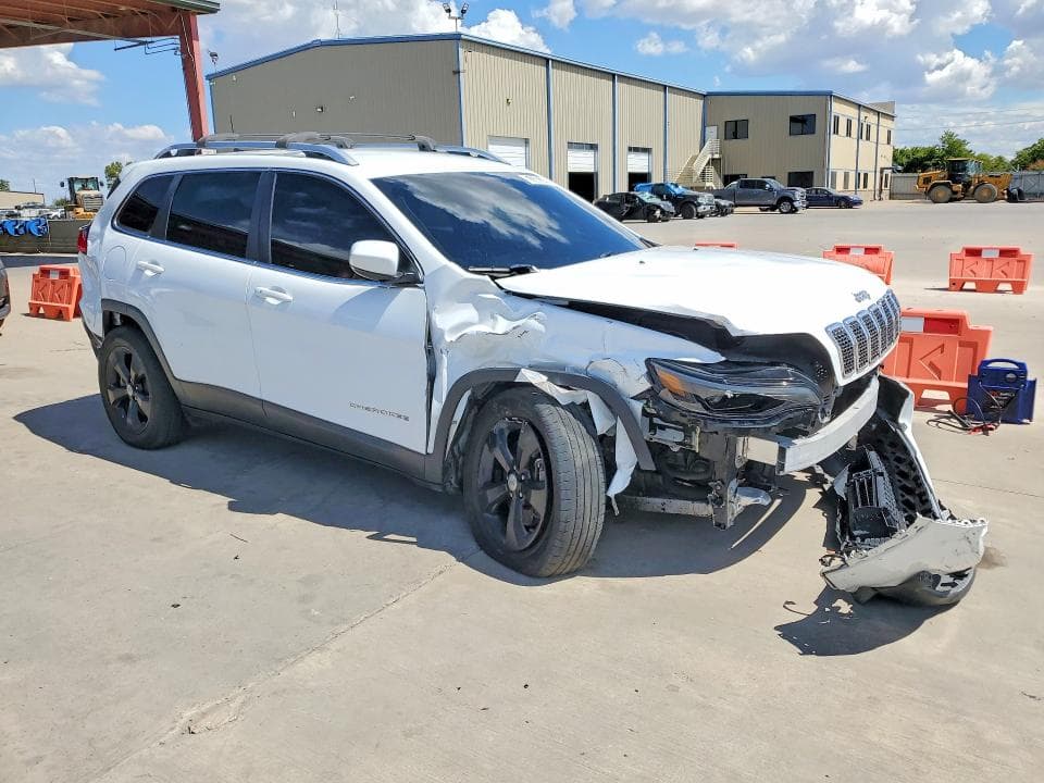 2019 JEEP CHEROKEE LIMITED 4