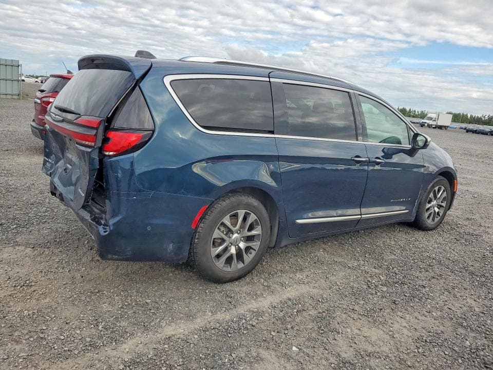 2023 CHRYSLER PACIFICA HYBRID PINNACLE 3
