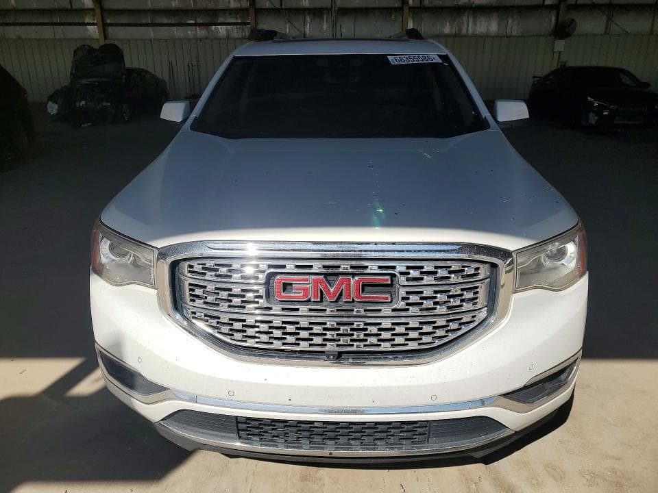 2017 GMC ACADIA DENALI 5