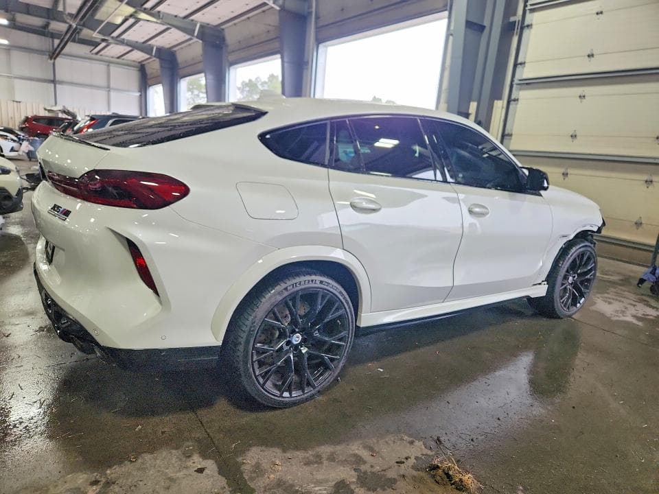 2023 BMW X6 M 3