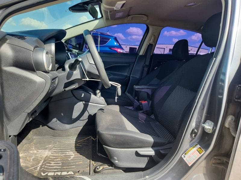 2021 NISSAN VERSA S 7
