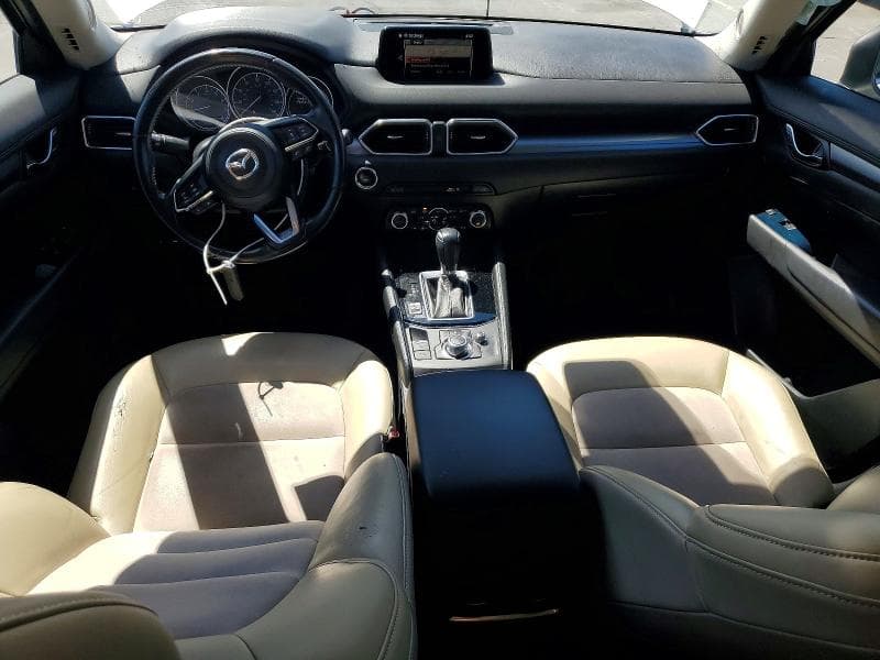 2018 MAZDA CX-5 TOURING 8