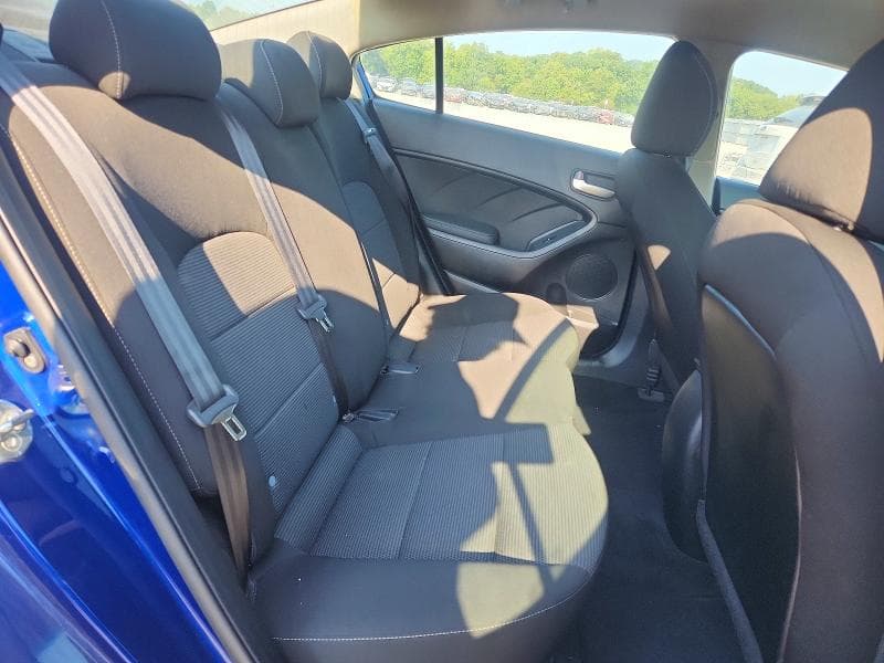 2018 KIA FORTE LX 10