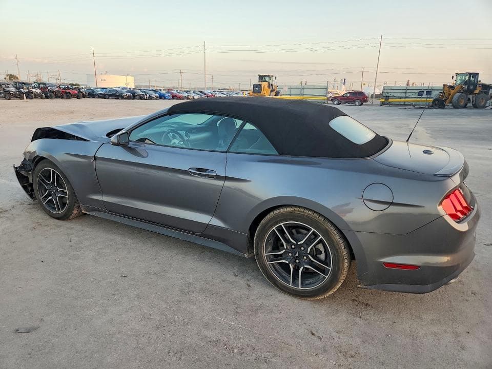 2021 FORD MUSTANG 2