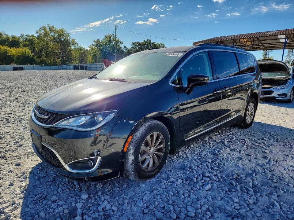 2017 CHRYSLER PACIFICA TOURING L - 1