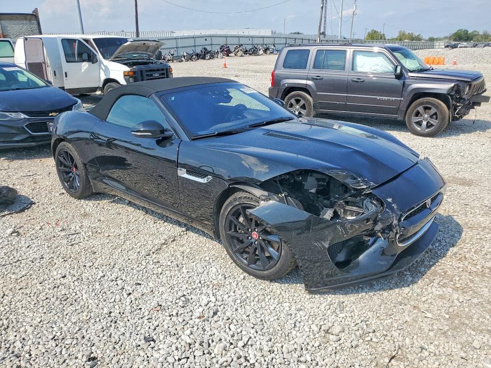 2019 JAGUAR F-TYPE 4