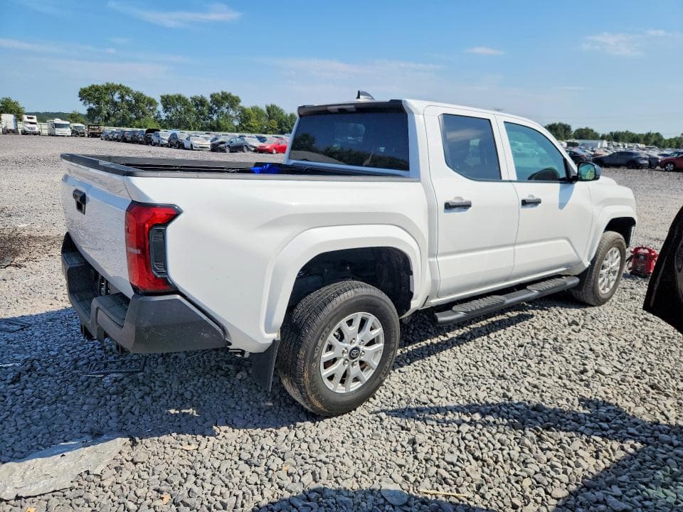2024 TOYOTA TACOMA SR 3