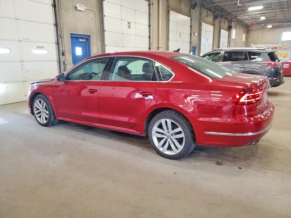 2018 VOLKSWAGEN PASSAT SE 2