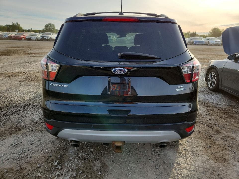 2017 FORD ESCAPE SE 6