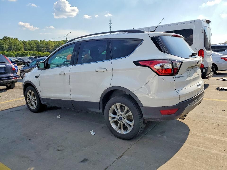 2018 FORD ESCAPE SE 2