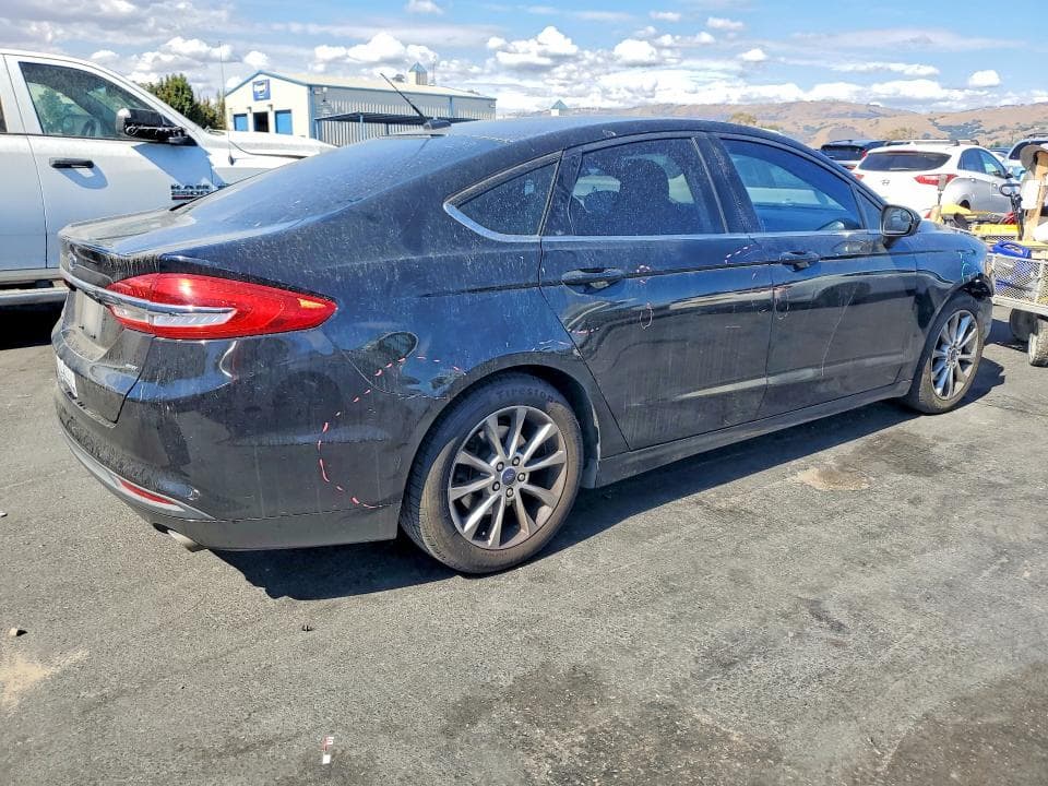 2017 FORD FUSION SE 3