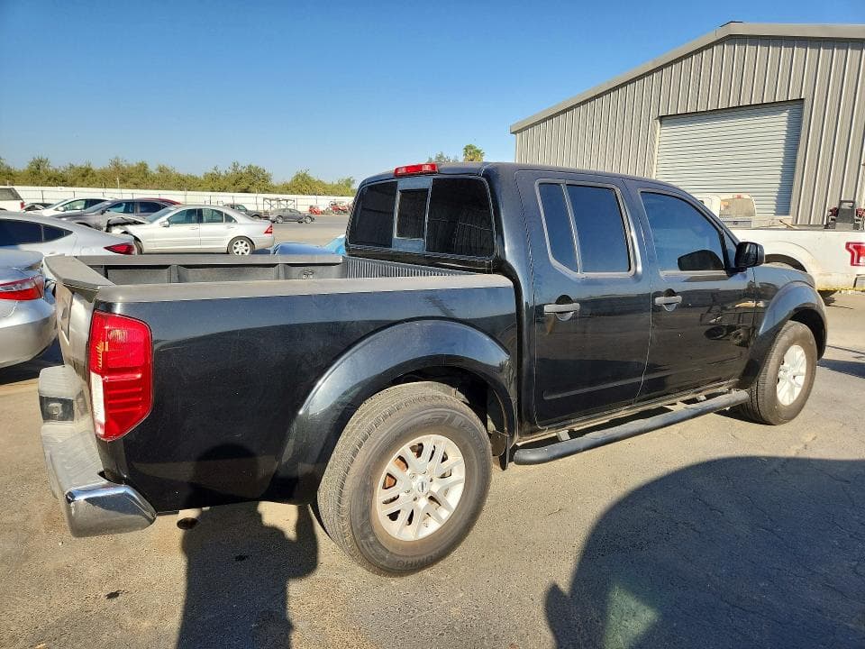 2017 NISSAN FRONTIER SV 3