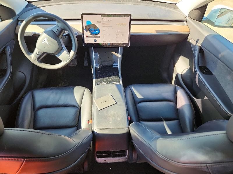 2021 TESLA MODEL Y 8