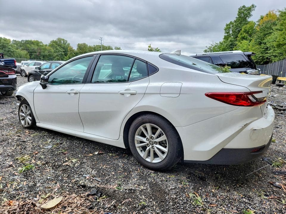 2026 TOYOTA CAMRY LE 2