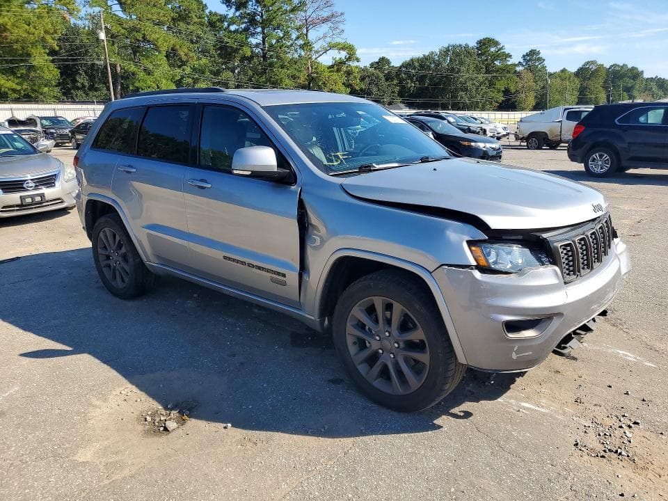 2017 JEEP GRAND CHEROKEE LIMITED 4