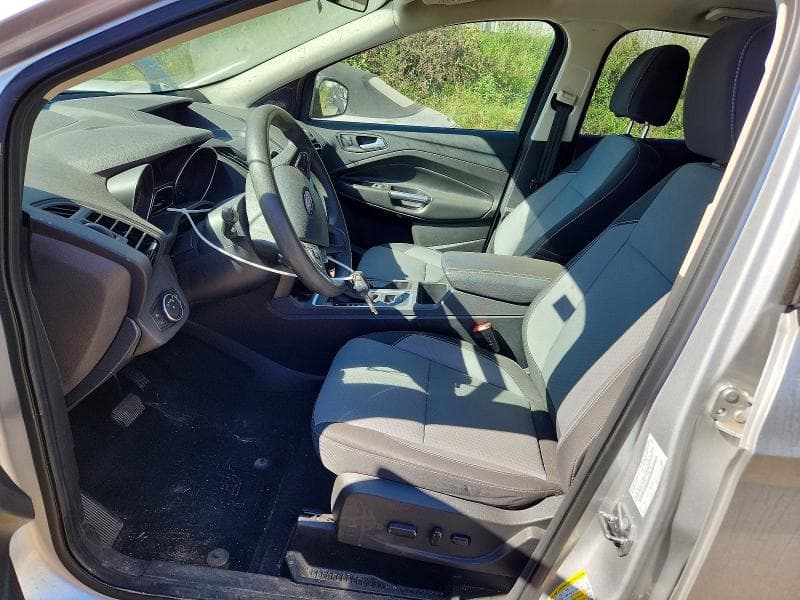 2017 FORD ESCAPE SE 7