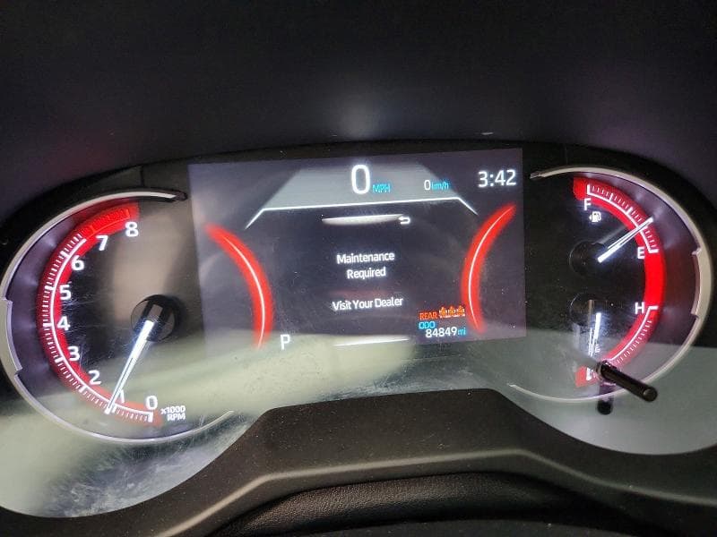 2023 TOYOTA RAV4 LE 9