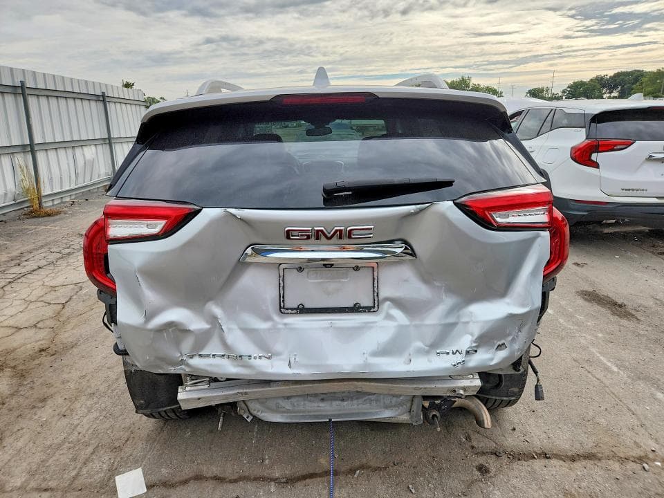 2022 GMC TERRAIN SLT 6