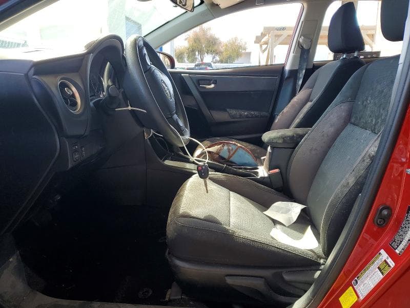 2017 TOYOTA COROLLA LE 7