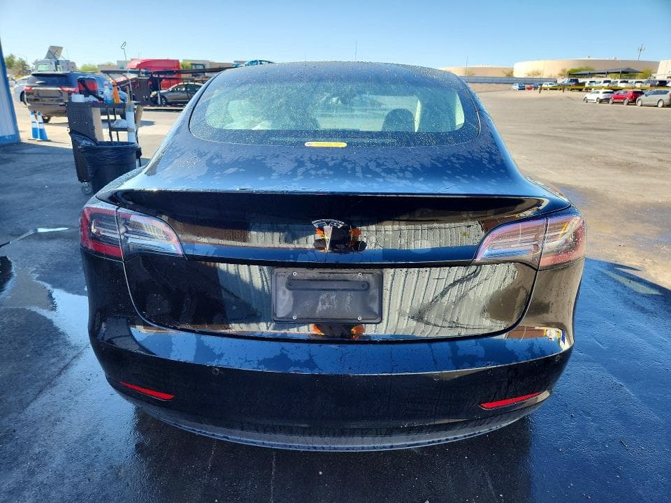 2022 TESLA MODEL 3 6
