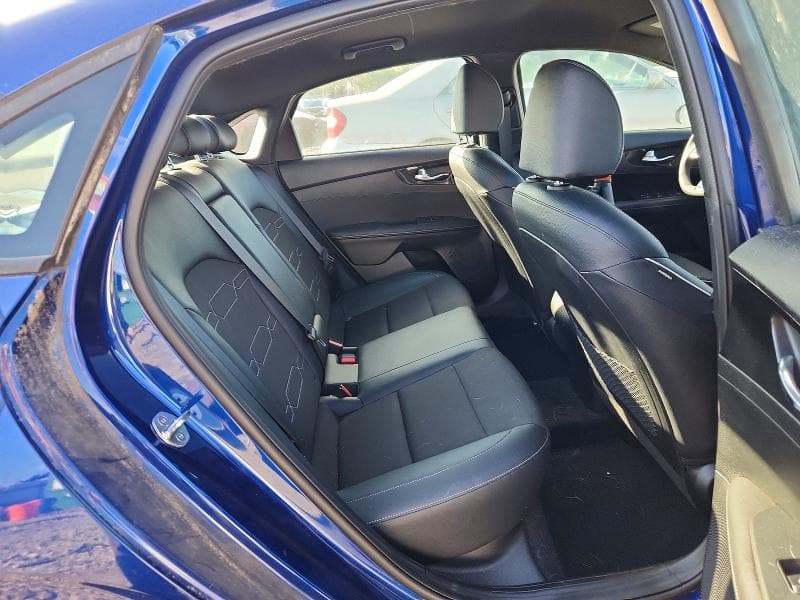 2021 KIA FORTE 10