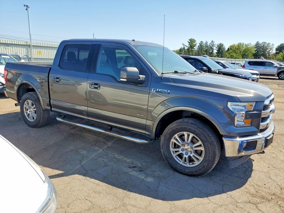 2017 FORD F150 SUPERCREW 4