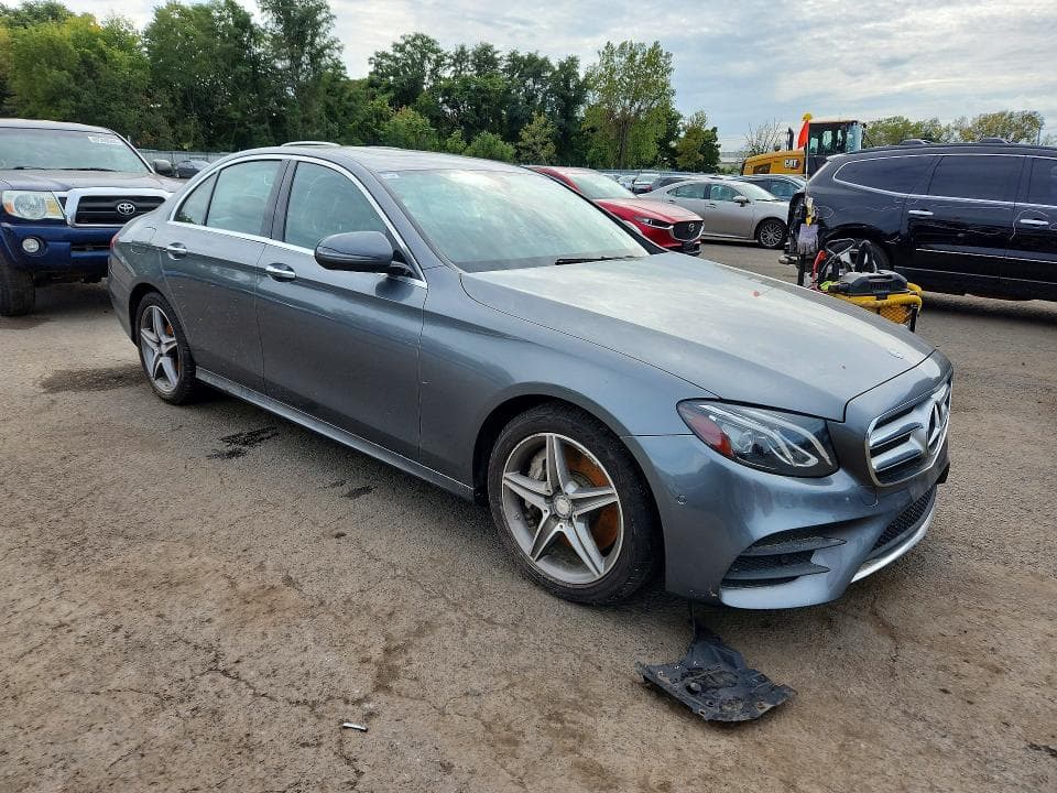 2017 MERCEDES-BENZ E 300 4MATIC 4