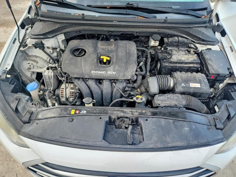 2017 HYUNDAI ELANTRA SE 11