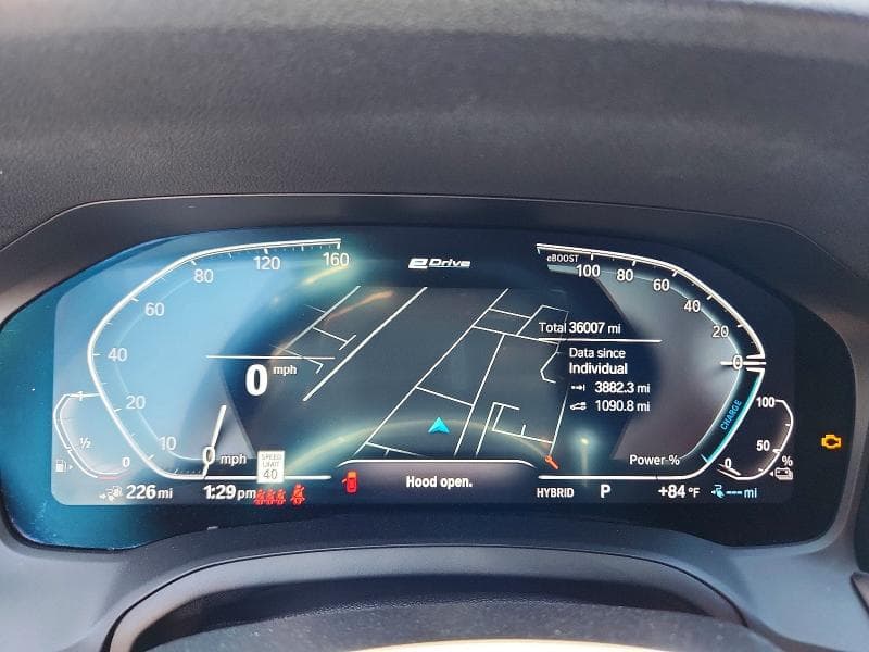 2022 BMW 330E 9