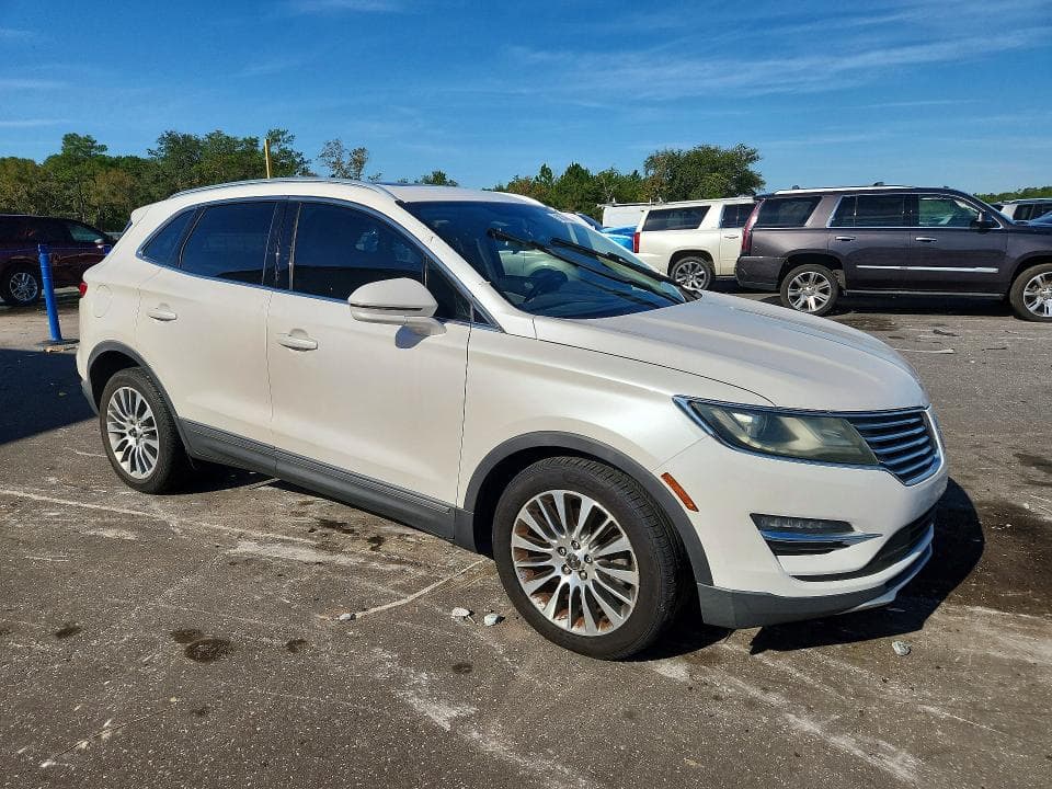 2017 LINCOLN MKC RESERVE 4