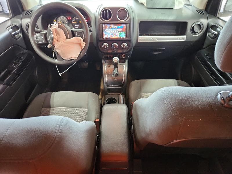 2017 JEEP COMPASS SPORT 8