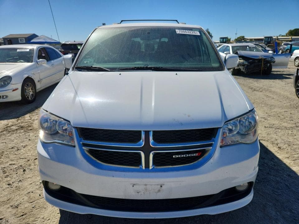 2017 DODGE GRAND CARAVAN SXT 5