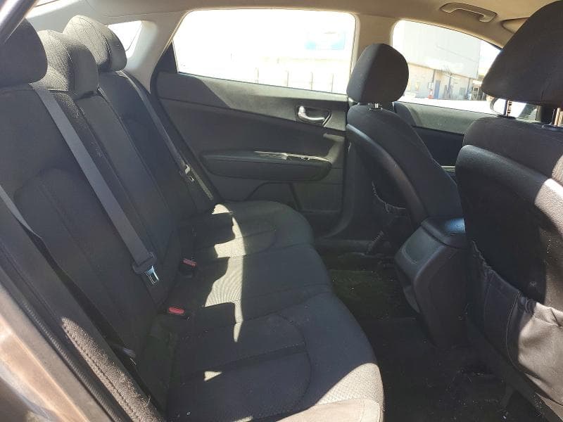 2018 KIA OPTIMA LX 10