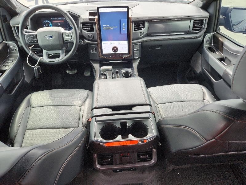 2023 FORD F150 LIGHTNING PRO 8