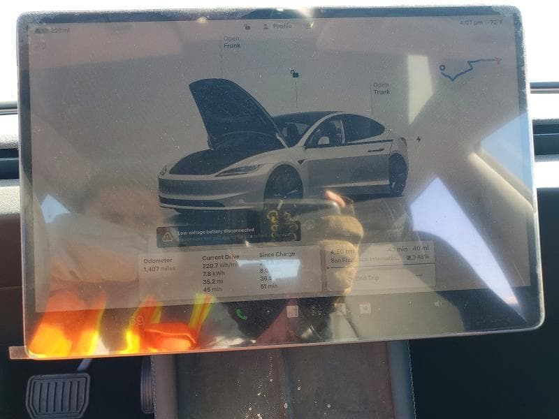 2026 TESLA MODEL 3 9