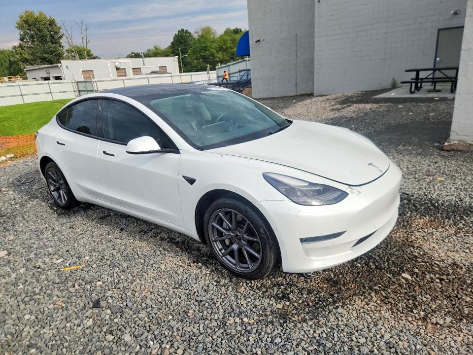 2022 TESLA MODEL 3 4