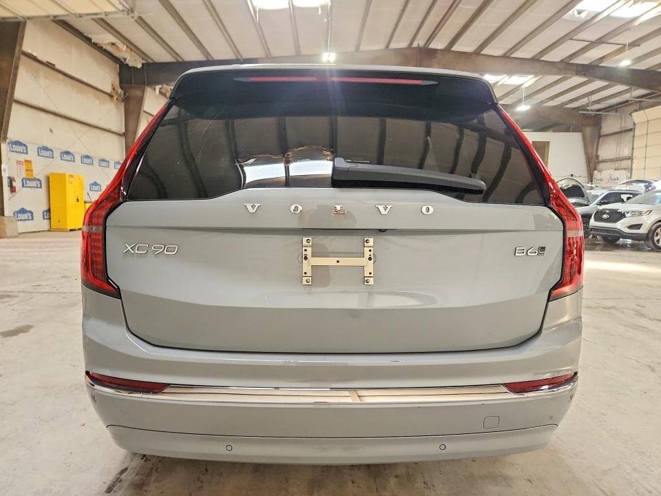 2026 VOLVO XC90 PLUS 6