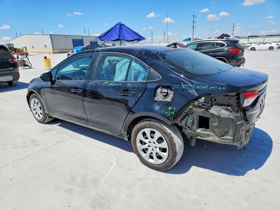 2023 TOYOTA COROLLA LE 2