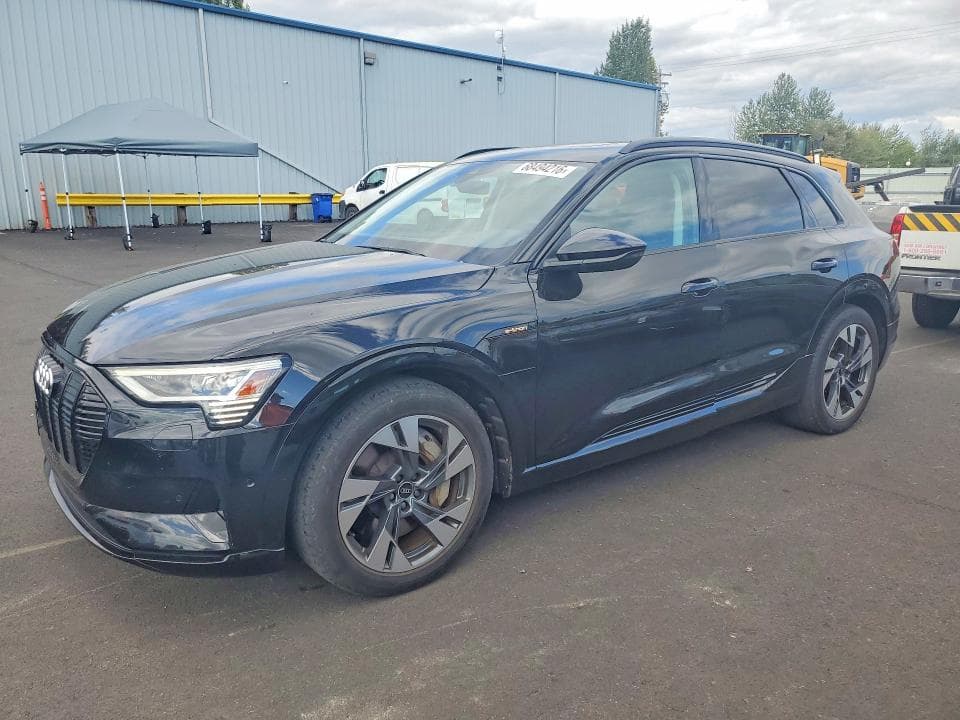 2021 AUDI E-TRON PREMIUM - 1