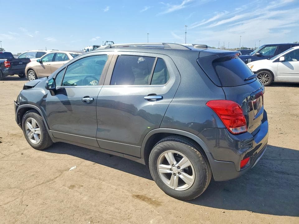 2017 CHEVROLET TRAX 1LT 2