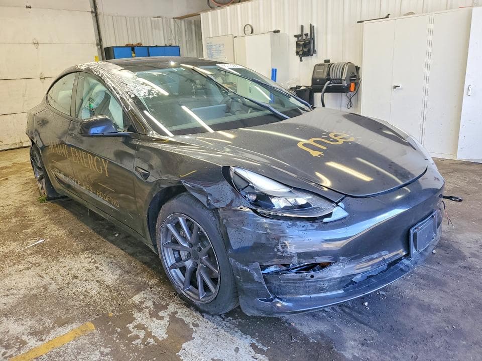 2022 TESLA MODEL 3 4
