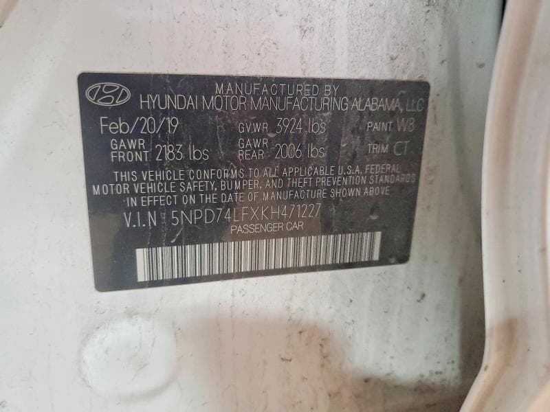 2019 HYUNDAI ELANTRA SE 12